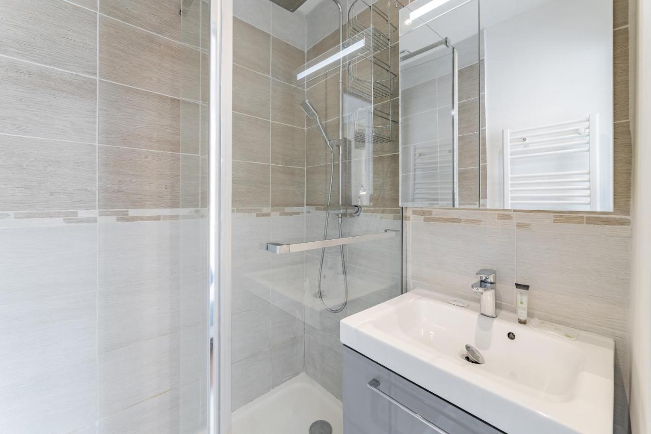 Charming Bright And Equipped Appartement *
